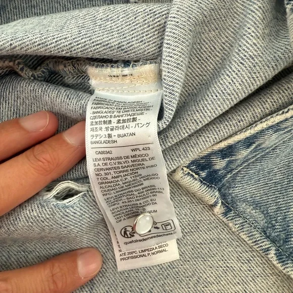 Women’s Levi’s oversized denim shacket NWOT XL - Picture 6 of 8